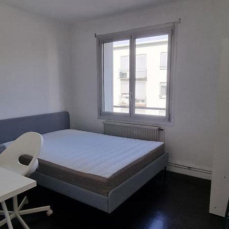 Appartement Calme 3 Chambres Avec Lit Double Wifi - Parking Facile 旺德夫尔莱南锡 外观 照片