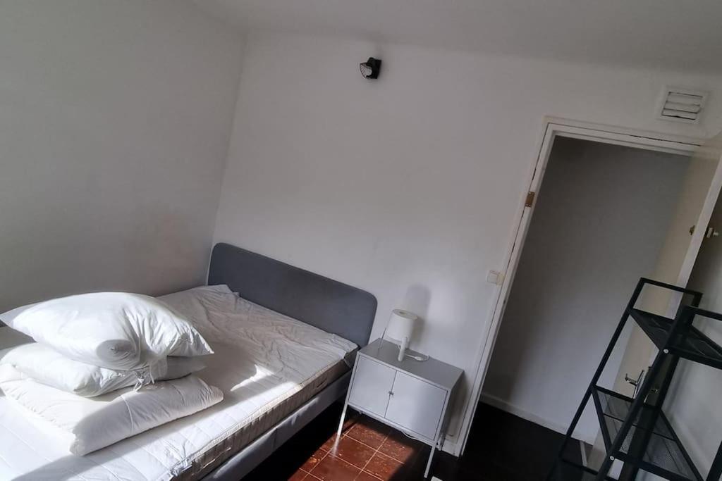 Appartement Calme 3 Chambres Avec Lit Double Wifi - Parking Facile 旺德夫尔莱南锡 外观 照片